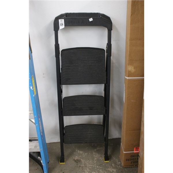 Gorilla 3 Step Stool