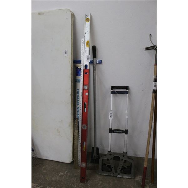 Contractors  4'/6' Levels, Scraper, Large Squares