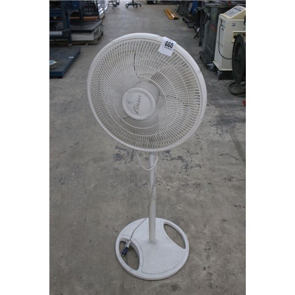 Galaxy White Plastic Pedestal Fan