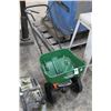 Image 1 : Scotts Spreader