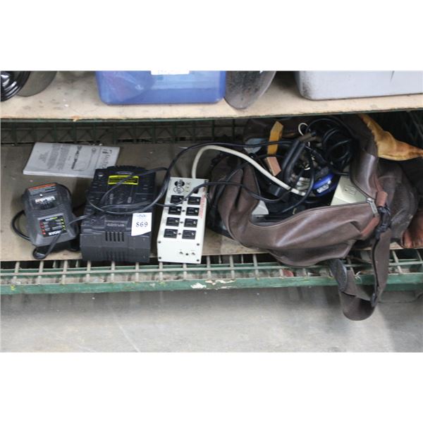 Duffle w/Multi Outlets, Flood Light, Ryobi Charger, UPS