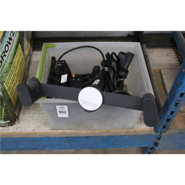 Livescope w/Garmin Acccessories/Stand