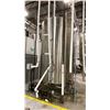 Image 2 : HARBIN JINDE BREWING EQUIPMENT 100 HECTOLITERS HOT LIQUOR TANK APPROX 14'H X 7.5'D FEET