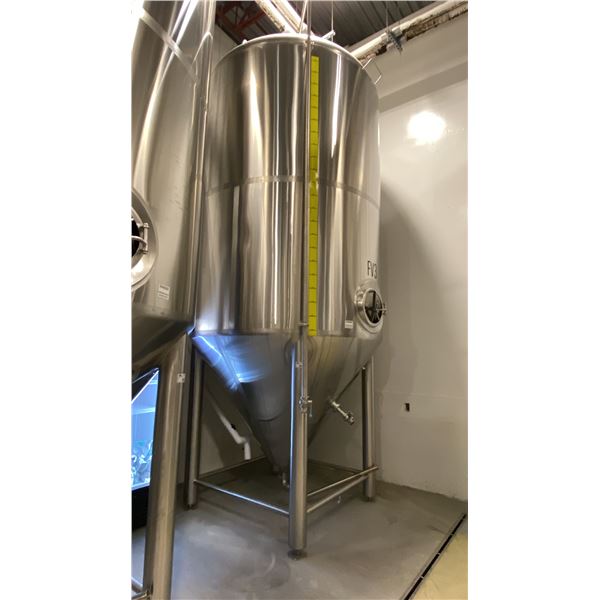 12,000-LITER STAINLESS STEEL FERMENTATION TANK - APPROX 18'H X 8'D