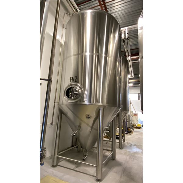 12,000-LITER STAINLESS STEEL FERMENTATION TANK - APPROX 18'H X 8'D