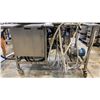 Image 4 : ALLEN-BRADLEY SEMI-AUTOMATIC KEG WASHER AND FILLER
