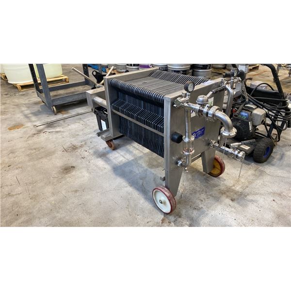 CRIVELLER ALPHA FILTERS LINE S.60 KAPPA INDUSTRIAL PLATE AND FRAME FILTER PRESS - APPROX 23.6" X 23"