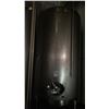 Image 1 : 40HL STAINLESS STEEL BREWING TANK - APPROX 11'H X 5'D