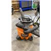 Image 1 : RIDGID BLOWER VAC WET/DRY SHOP VAC WITH HOSE AND ATTACHMENTS *1 WHEEL MISSING*