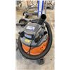 Image 3 : RIDGID BLOWER VAC WET/DRY SHOP VAC WITH HOSE AND ATTACHMENTS *1 WHEEL MISSING*