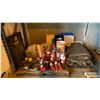 Image 1 : PALLET OF ASSORTED ITEMS - PACKAGING SUPPLIES, FIRE EXTINGUISHERS, TARPS AND MORE