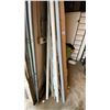 Image 3 : GROUP OF ASSORTED METAL & PLASTIC TUBING/PIPE AND THREADED READY ROD