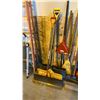 Image 7 : LARGE GROUP OF ASSORTED SHOP ITEMS - LADDERS, SHOVELS, BROOMS, PILONS, LOAD LOCKS,