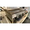 Image 2 : VOLLRATH CAYENNE COMMERCIAL GRILL