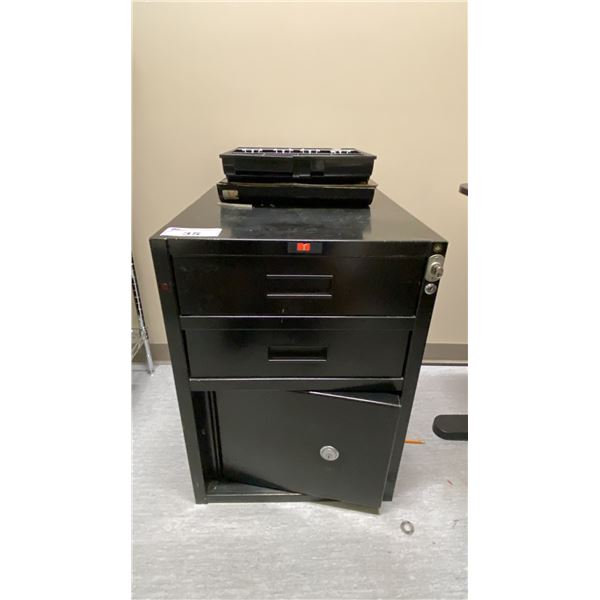 HEAVY LOCKING 2 DRAWER CABINET WITH BOTTOM SAFE