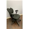 Image 3 : BLACK FABRIC UPHOLSTERED OFFICE CHAIR