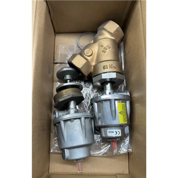 Lot of (2) Gemu #514 50D 1 9 52 1 Valves