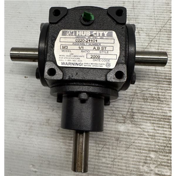 Hub City #0220-21101 Bevel M3 Gearbox Drive 1/1 Ratio 5/8" Dual Shaft AB Style