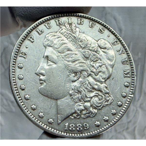 MORGAN SILVER DOLLAR - 1889