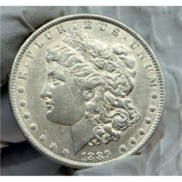 MORGAN SILVER DOLLAR - 1889