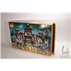 Image 2 : Lego "The Batman Movie" set no. 70912 Arkham Asylum, box has been opened but set appears complete, h