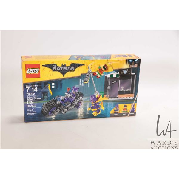 Lego "The Batman Movie" set no. 70902 Catwoman Catcycle Chase, new in factory sealed box