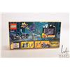Image 2 : Lego "The Batman Movie" set no. 70902 Catwoman Catcycle Chase, new in factory sealed box