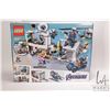 Image 2 : Lego "Marvel Avengers" set no. 76131 Avengers Compound Battle, new in factory sealed box