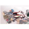 Image 3 : Lego "Star Wars" two pre-built sets including 9498 with manual and figures, 75182 Republic Fighter T