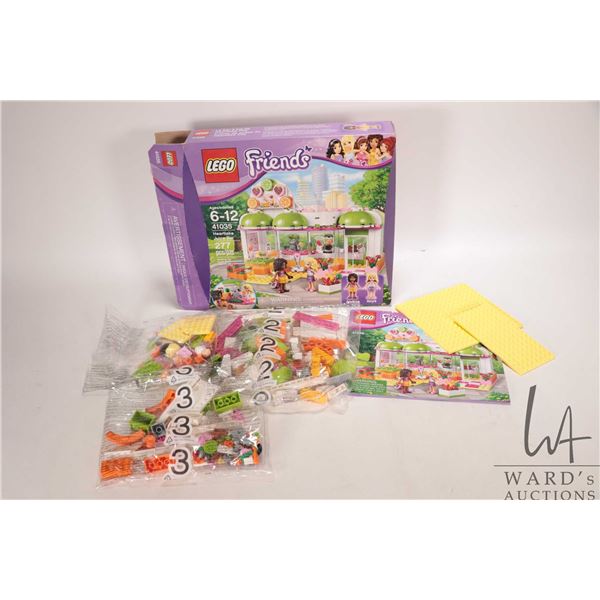 Lego "Friends" no. 41035 Heartlake Juice Bar, open factory box, manual included, pieces in original 