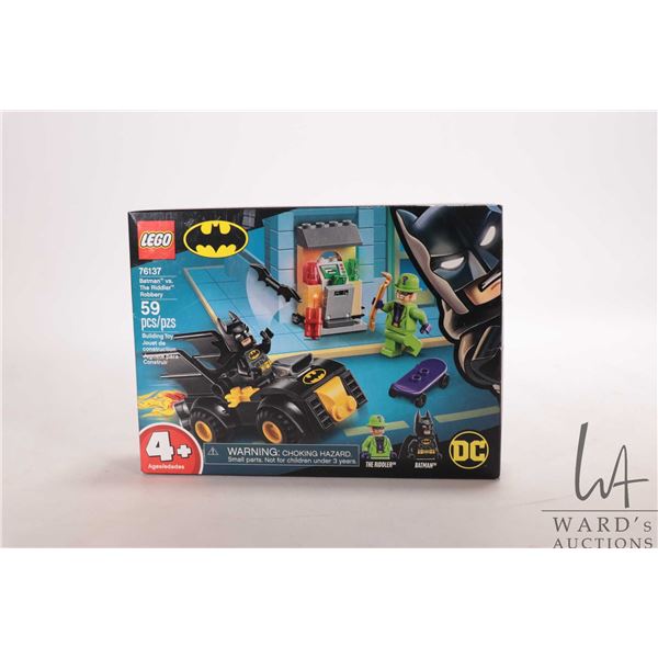 Lego "DC Batman" no. 76137 Batman vs. The Riddler Robbery, new in factory sealed box
