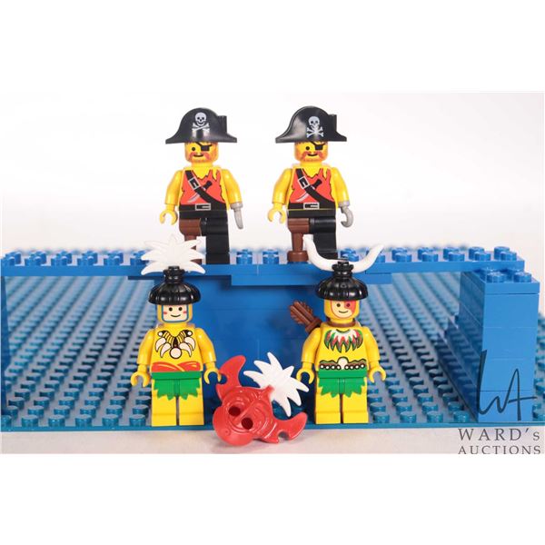 Lego "Pirates Islanders" no. 6264 Minifigures including King Islander Male and two PIrates with peg 