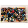 Image 1 : Large selection of Lego Minifigures and accessories including Hollywood Starlet, Roman Commander and