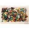 Image 1 : Large selection of Lego Minifigures and accessories including Roman Commander, Lady Samurai, Evil Wi