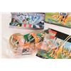 Image 2 : Lego " Star Wars" no. 7115 Gungan Patrol. Pre-built kit, includes box, manual and Minifigures. Compl