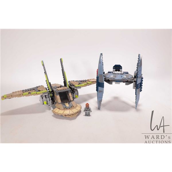 Two "Star Wars" no. 75024 HH-87 Star Hopper and a no. 75041 Vulture Droid pre-built kits. No Minifig