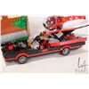 Image 9 : Lego "DC Comics Super Heroes" no. 76052 Batman T.V. Series Batcave pre-built kit with Minifigures no