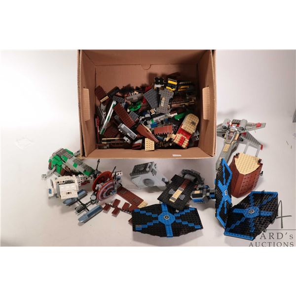 Box of Lego bricks, probably all Star Wars no manuals, no boxes, some Minifigures