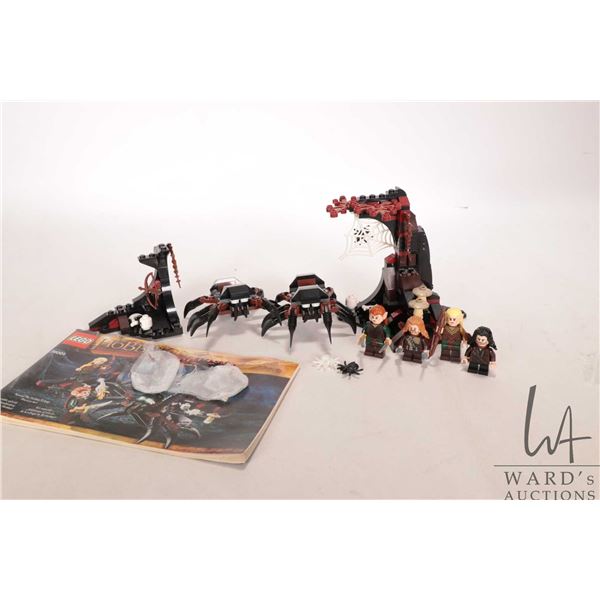 Lego "The Hobbit" no. 79001 Escape from Mirkwood Spiders pre-built kit. Includes manual and Minifigu