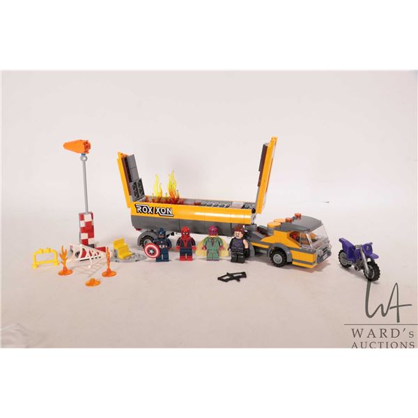 Lego "Marvel Super Heroes" no. 76067 Tanker Truck Take-Down set. Includes Minifigures, no manual, no