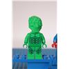 Image 2 : Lego "Spiderman" vintage Minifigures including Green Goblin with neck bracket, partial Mary Jane and