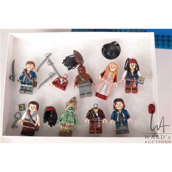 Lego "Pirates of the Carribean" Minifigures including Captain Jack Sparrow, Will Turner, Elizabeth S