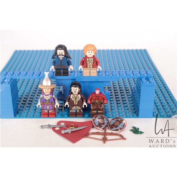 Lego "The Hobbits" Minifigures including Bilbo Baggins, Thorin Oakenshield- Lake-town outfit, Bard t