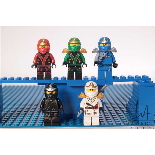 Lego "Ninjago" Minifigures including Green Ninja ZX ( Lloyd ZX), Zane ZX, Cole ZX, Kai Kimono and Ja