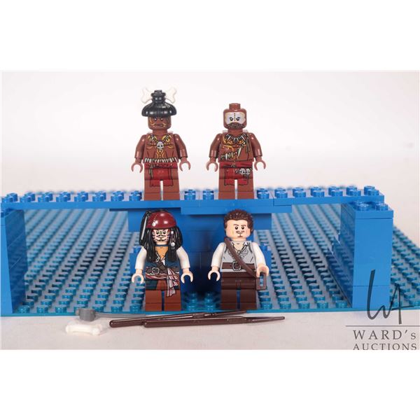 Lego "Pirates of the Carribean" Minifigures including Captain Jack Sparrow cannibal face, Will Turne