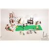 Image 1 : Lego "Adventurers: Orient Expedition" no. 7418 Scorpion Palace. Pre-built kit, missing elephant, bou