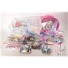 Image 1 : Large selection of Lego "Friends" building bricks and accessories and a Lego case with eight pre-bui
