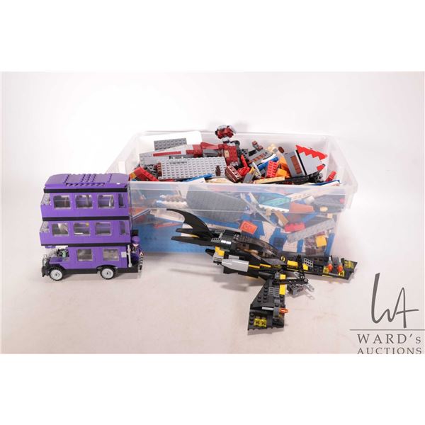 Selection of Lego building kits and bricks including no. 4866 "Harry Potter" The Knight Bus, selecti