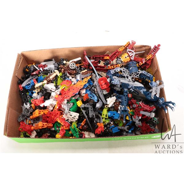 Tray lot of Lego Bionicals including pre-built kits etc.