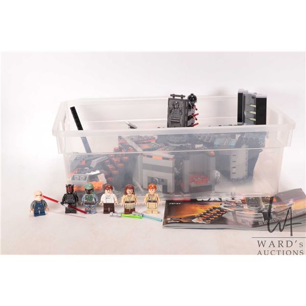 Lego "Star Wars" no. 75137 Carbon Freezing Chamber pre-built kit including manual and Minifigures, n